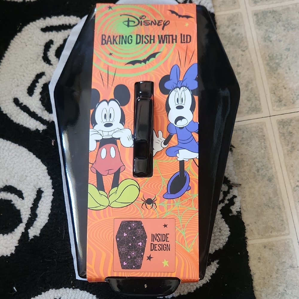 Disney Mickey and Minnie Coffin Baking Dish - Black and Pink